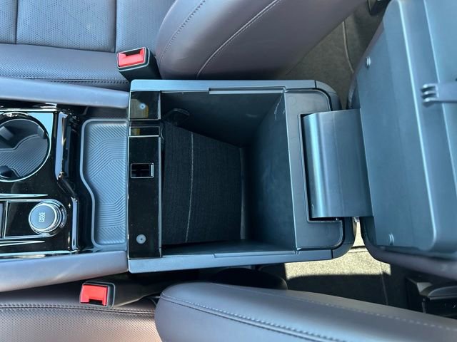 New 2026 Ford Explorer Platinum image 25