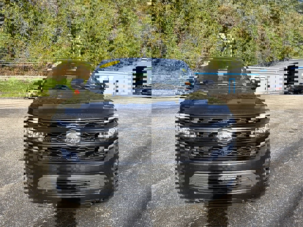 Used 2022 Ford Expedition Limited w/ Equipment Group 303A image 11