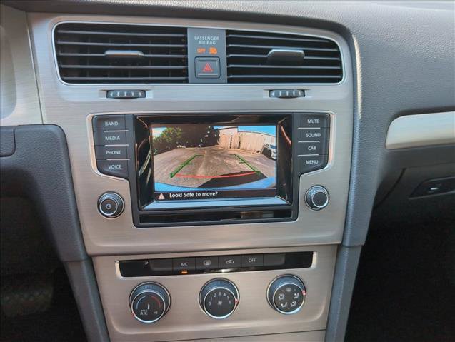Used 2015 Volkswagen Golf TDI FWD image 14