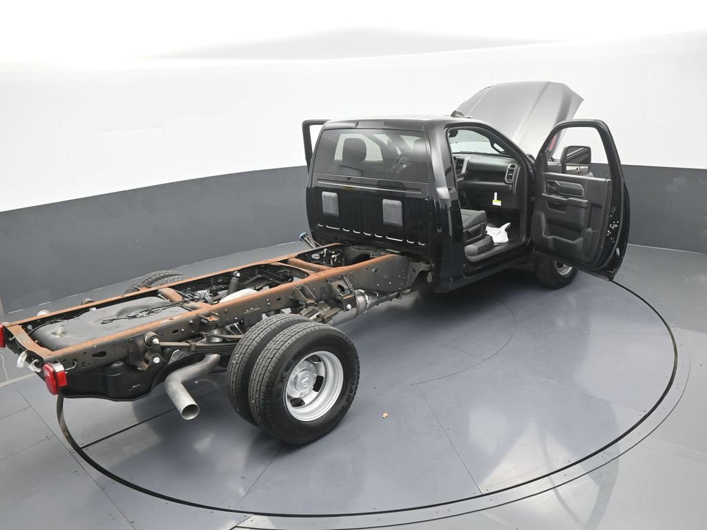 Used 2024 RAM 3500 Tradesman RWD image 59