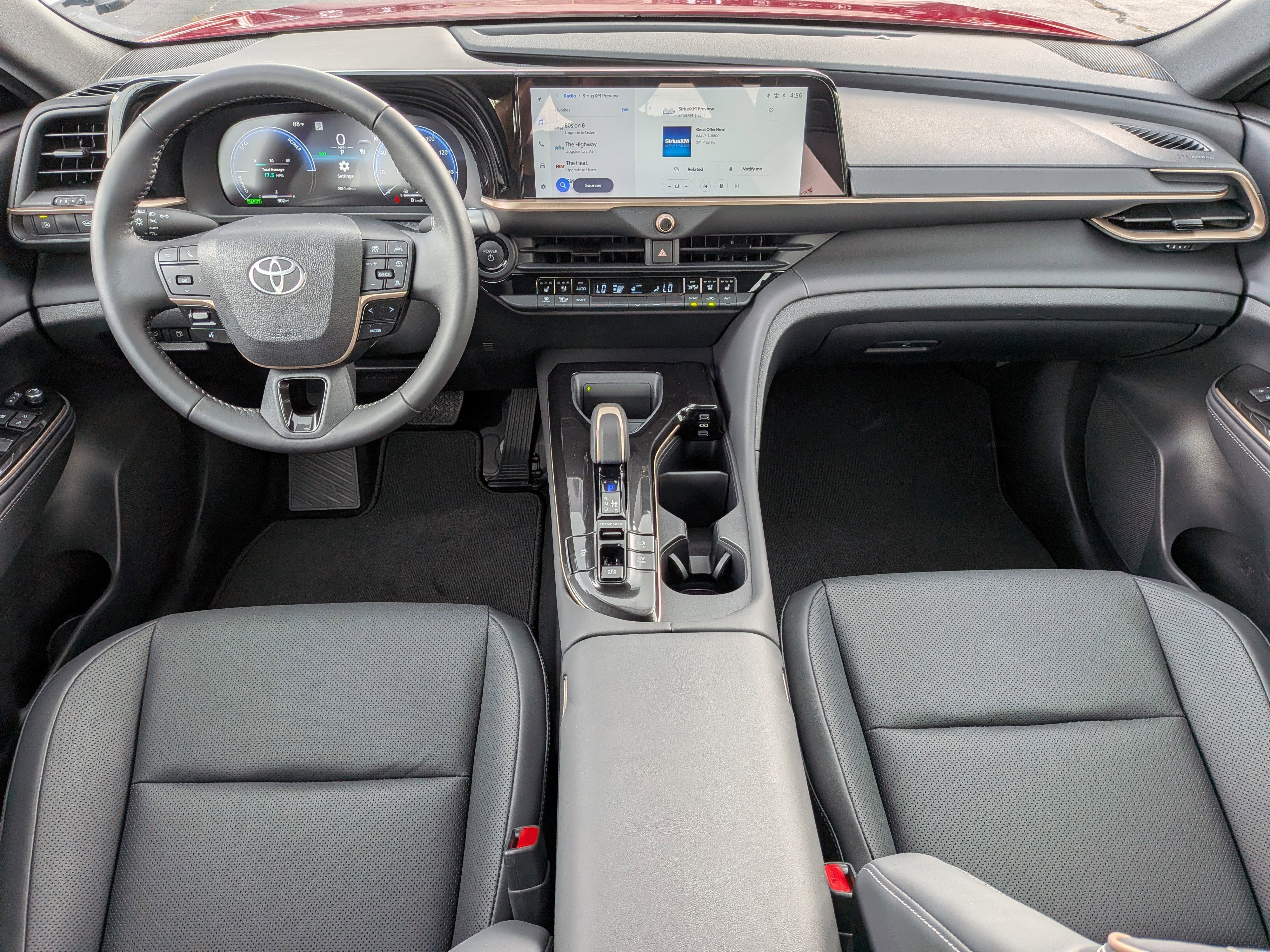 Used 2026 Toyota Crown AWD/4WD image 13