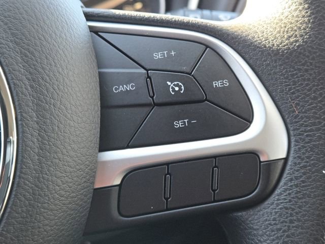 Used 2018 Jeep Compass Sport image 10