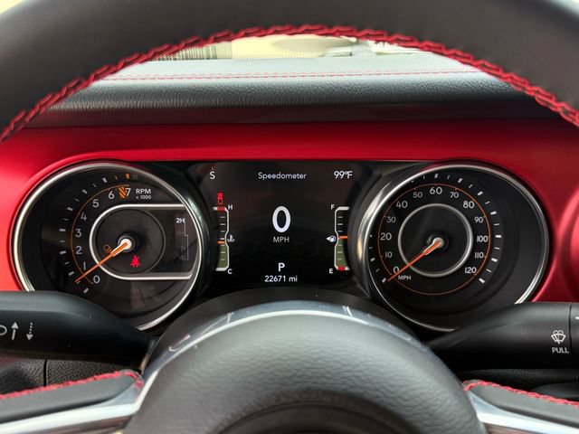 Used 2023 Jeep Gladiator Rubicon w/ LED Lighting Group AWD/4WD image 14