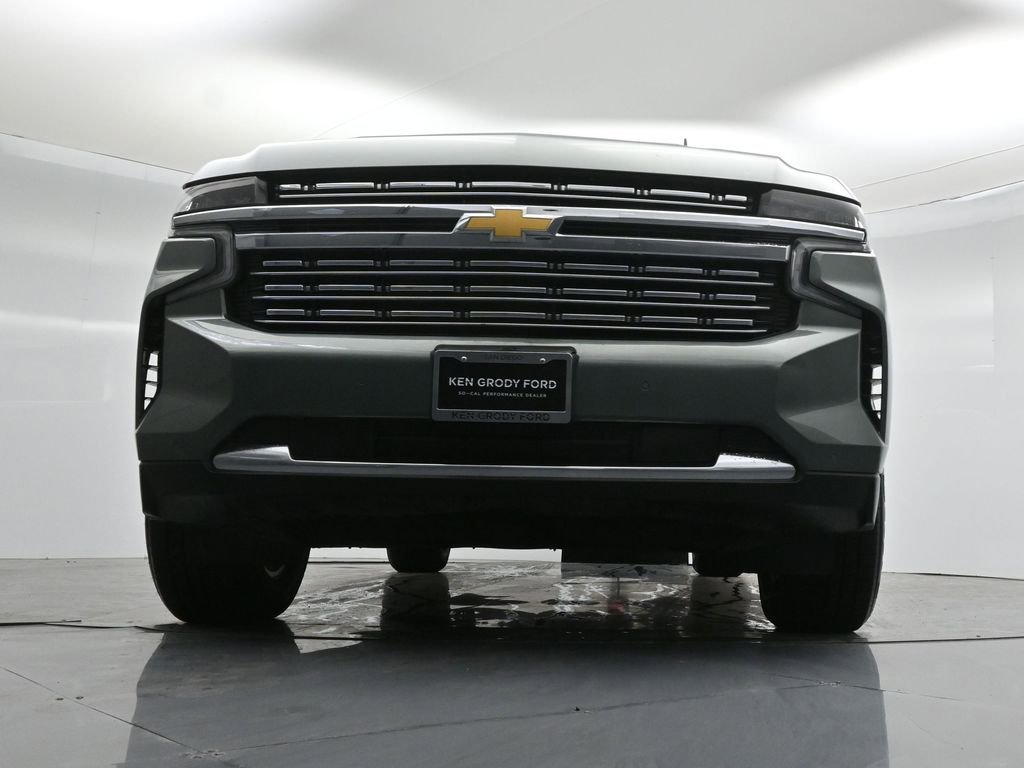 Used 2023 Chevrolet Suburban Premier image 46
