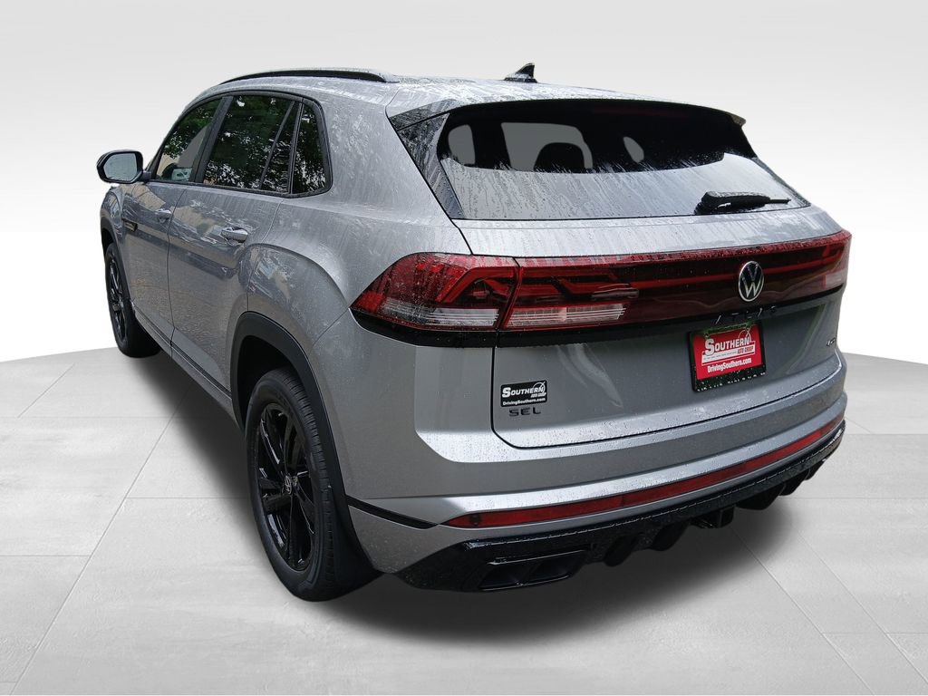 New 2026 Volkswagen Atlas Cross Sport SEL R-Line image 3