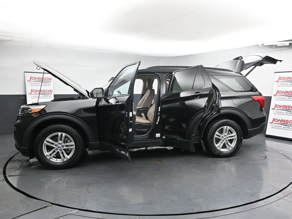 Used 2023 Ford Explorer XLT w/ Equipment Group 202A image 45
