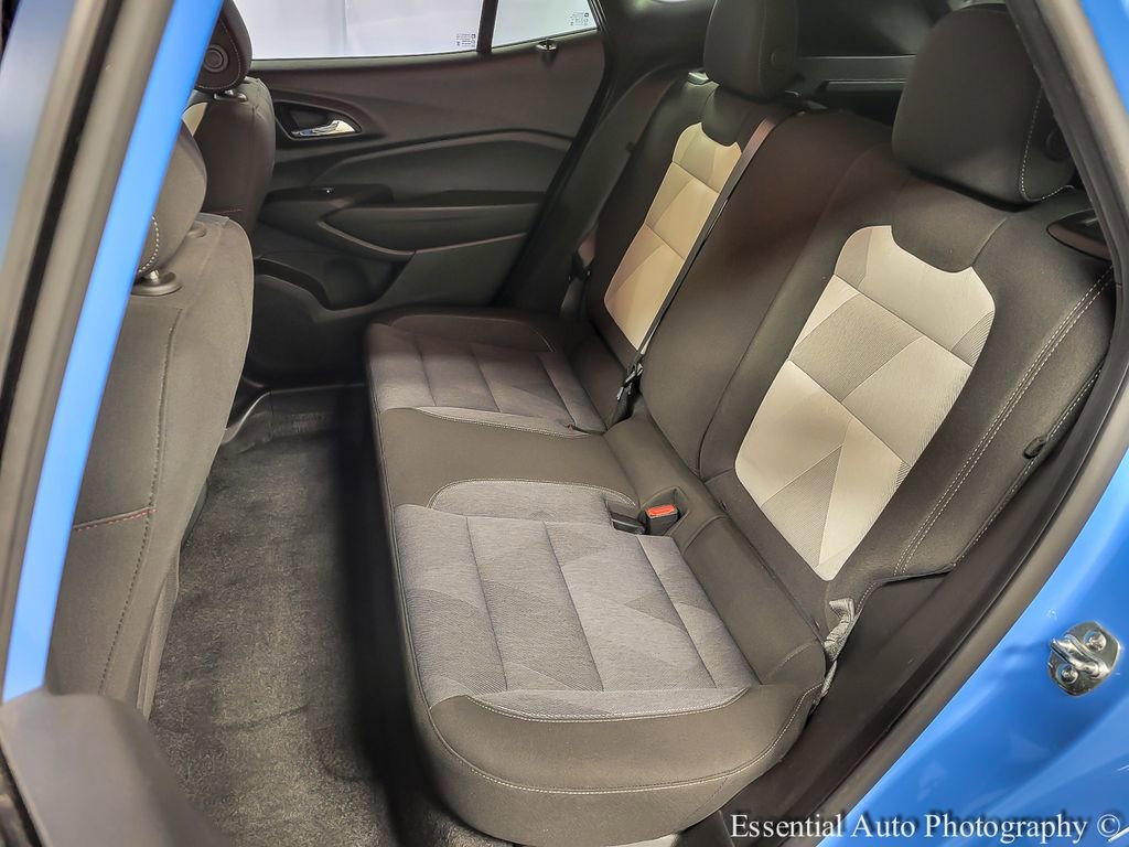 Used 2024 Chevrolet Trax RS image 11