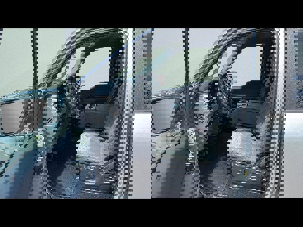 Used 2023 Ford F150 XLT image 17