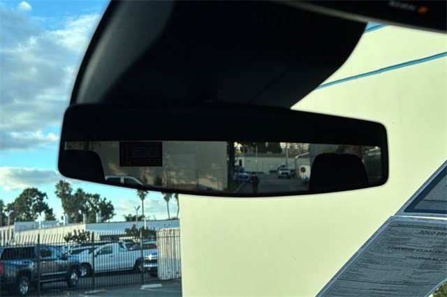 Certified 2024 Chevrolet Silverado 2500 LT image 1