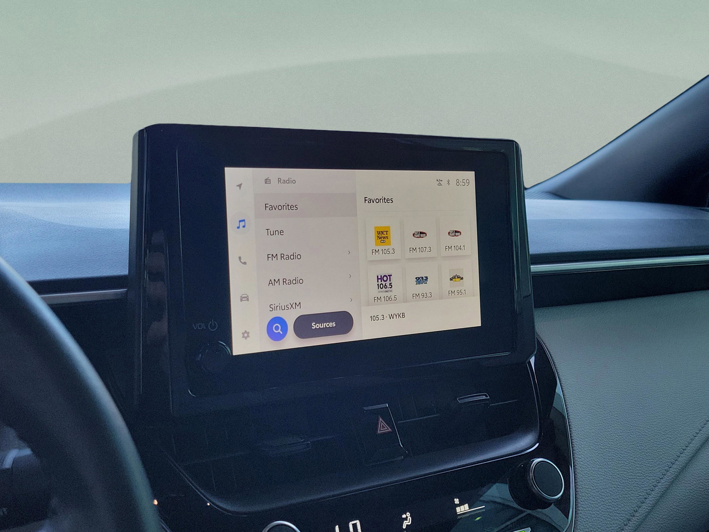 Certified 2025 Toyota Corolla SE image 23