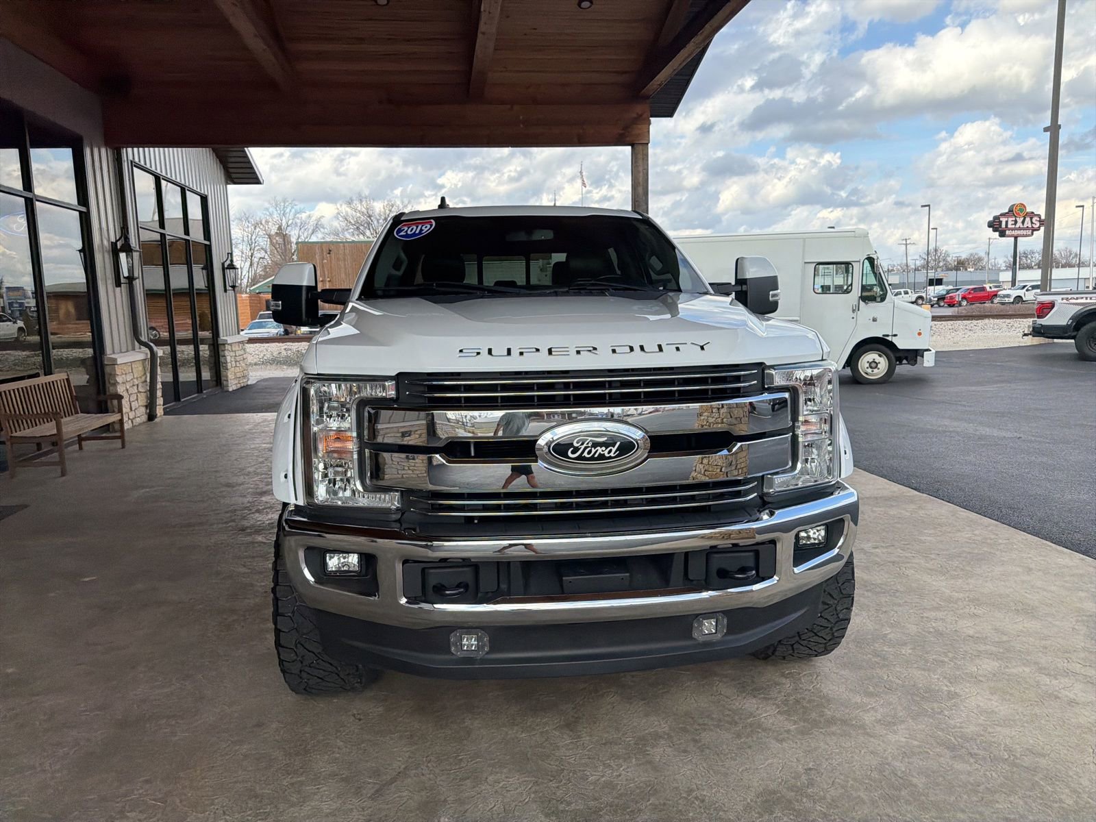 Used 2019 Ford F250 Lariat w/ Lariat Value Package AWD/4WD image 26