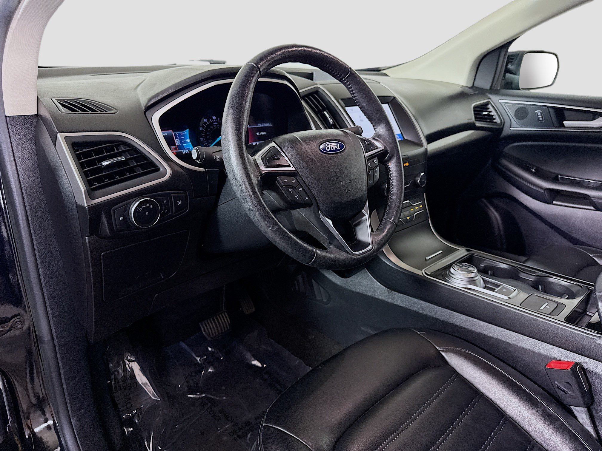 Used 2020 Ford Edge SEL FWD image 23