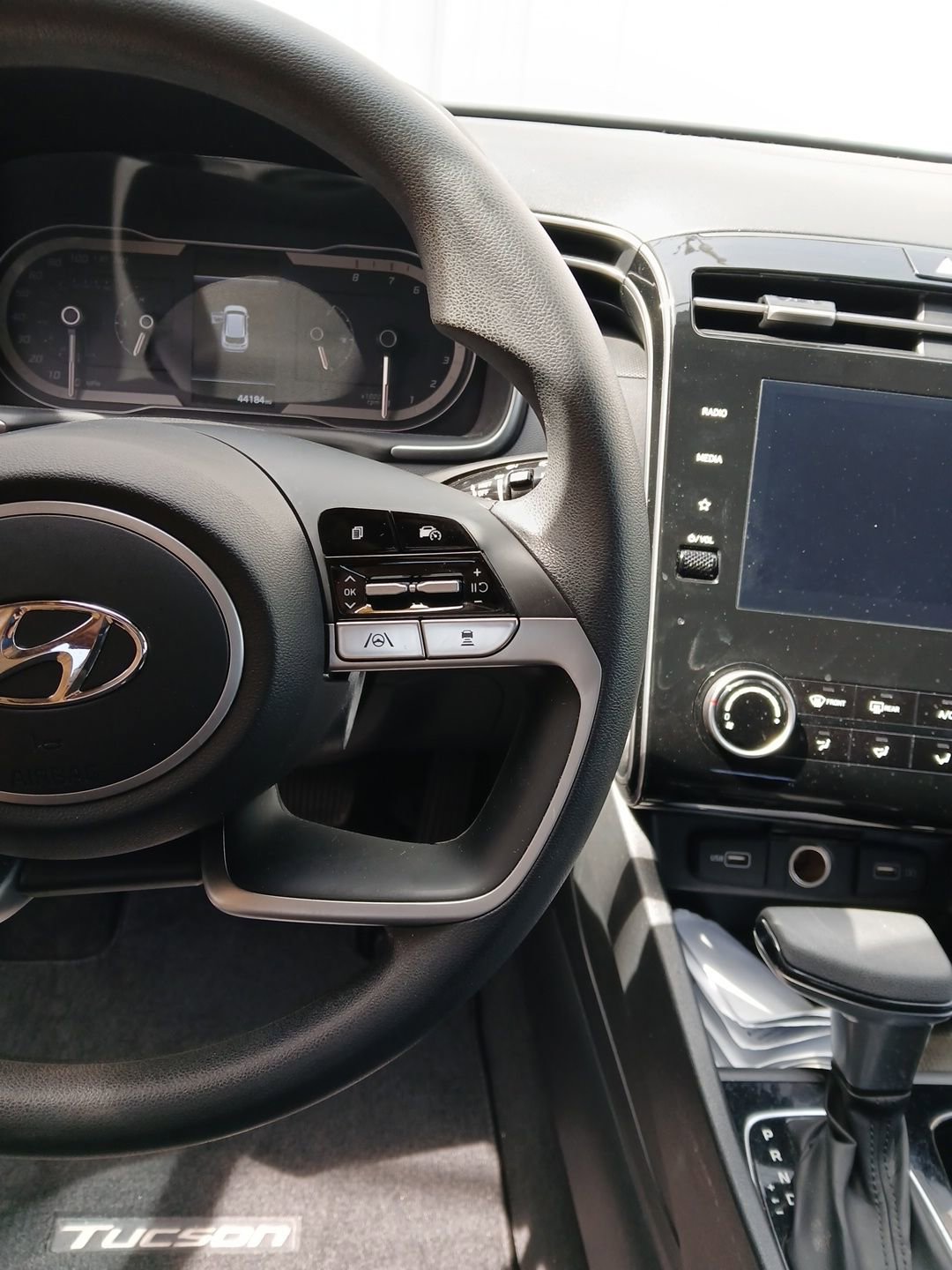 Used 2023 Hyundai Tucson SE w/ Cargo Package AWD/4WD image 22