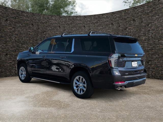 New 2026 Chevrolet Suburban Premier image 5