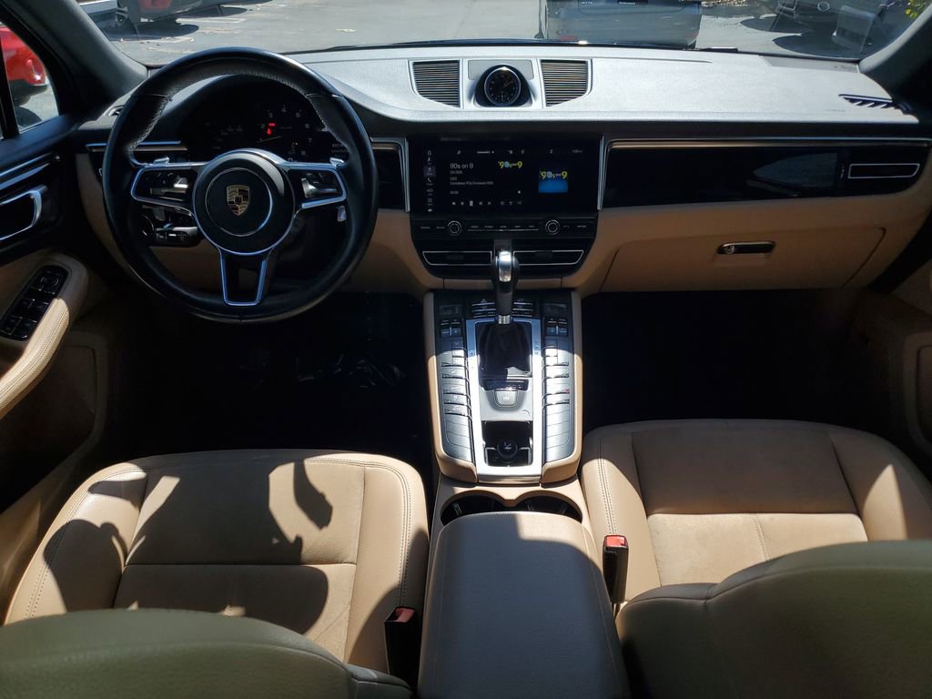 Used 2021 Porsche Macan image 14