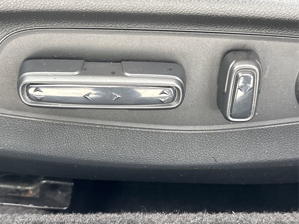 Used 2025 Honda Accord SE image 40