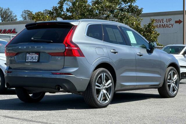 Used 2019 Volvo XC60 T8 Momentum w/ Premium Package AWD/4WD image 4