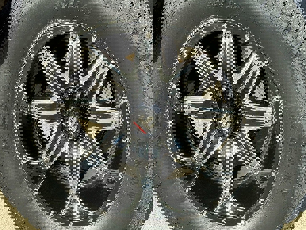 Used 2015 Toyota Tundra SR5 image 8