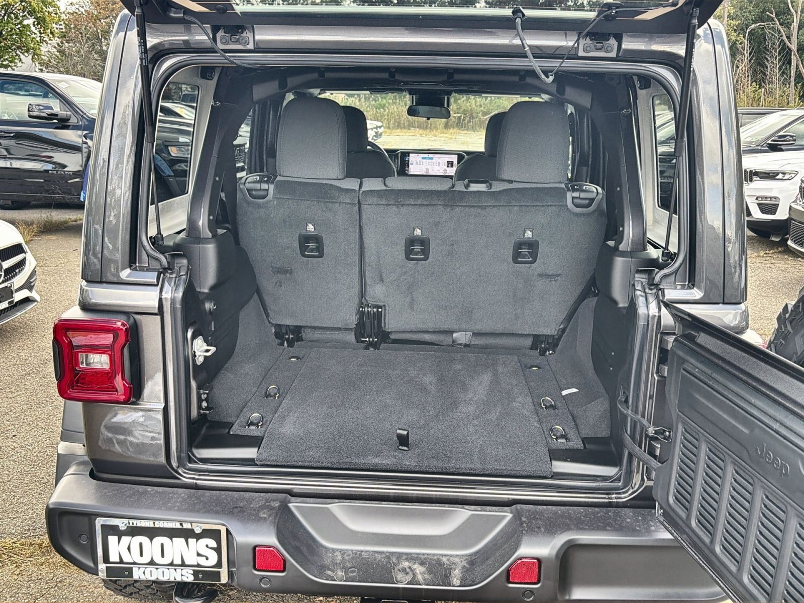 New 2025 Jeep Wrangler Willys image 24