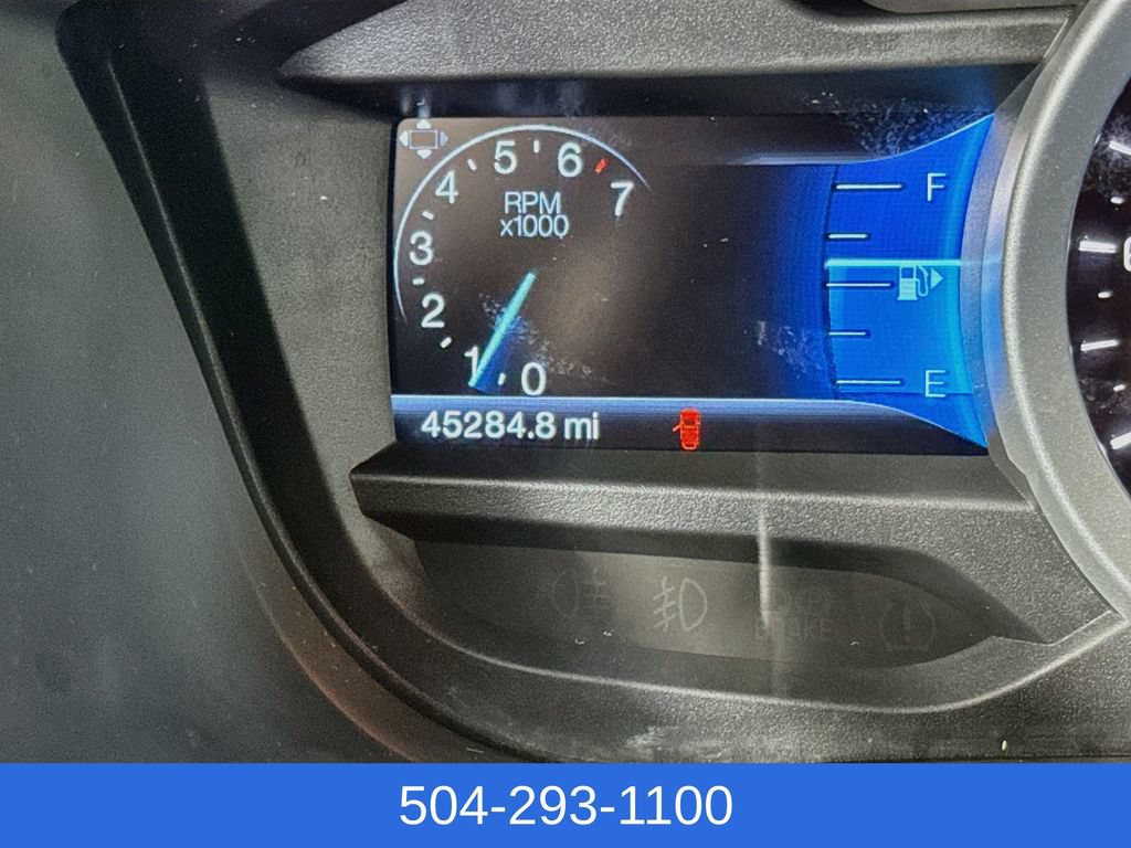 Used 2015 Ford Explorer XLT w/ Equipment Group 202A FWD image 13