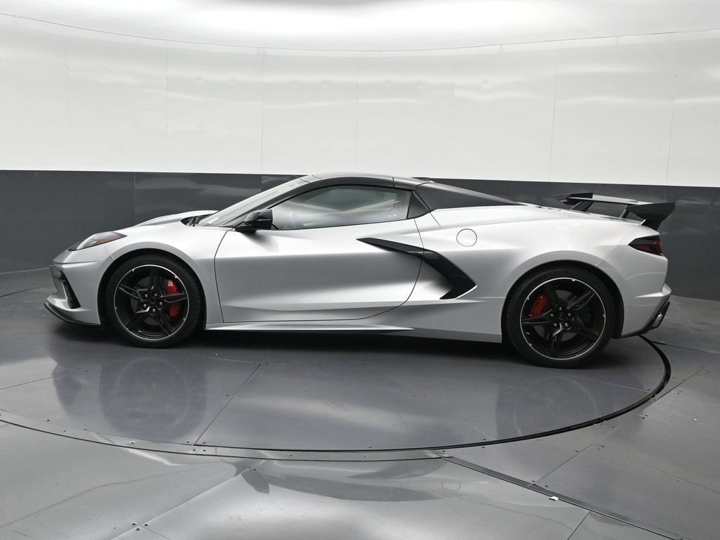 Used 2020 Chevrolet Corvette Stingray Premium Conv w/ 3LT Preferred Equipment Group RWD image 2