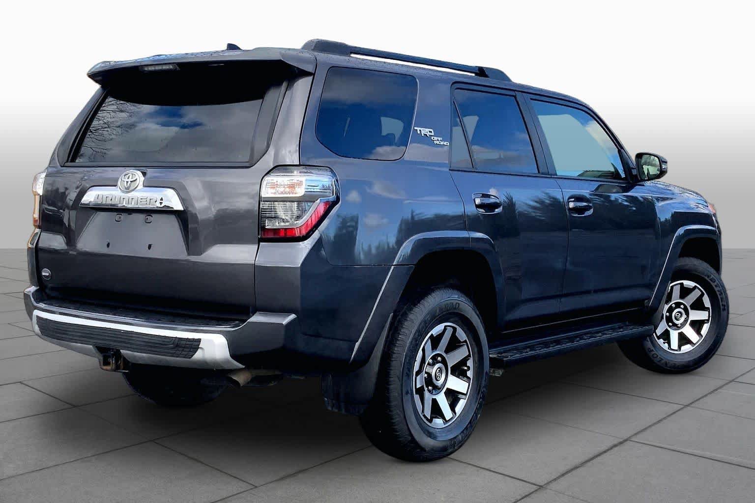 Used 2021 Toyota 4Runner TRD Off-Road Premium AWD/4WD image 23