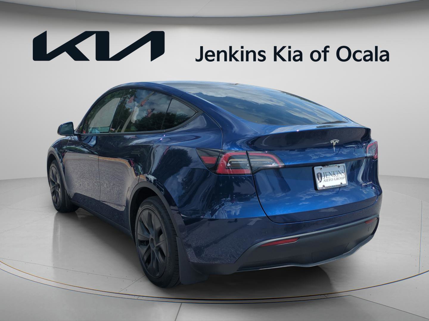 Used 2024 Tesla Model Y Long Range image 5