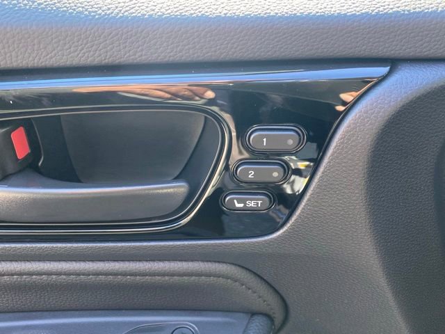 New 2026 Honda Odyssey Touring image 14