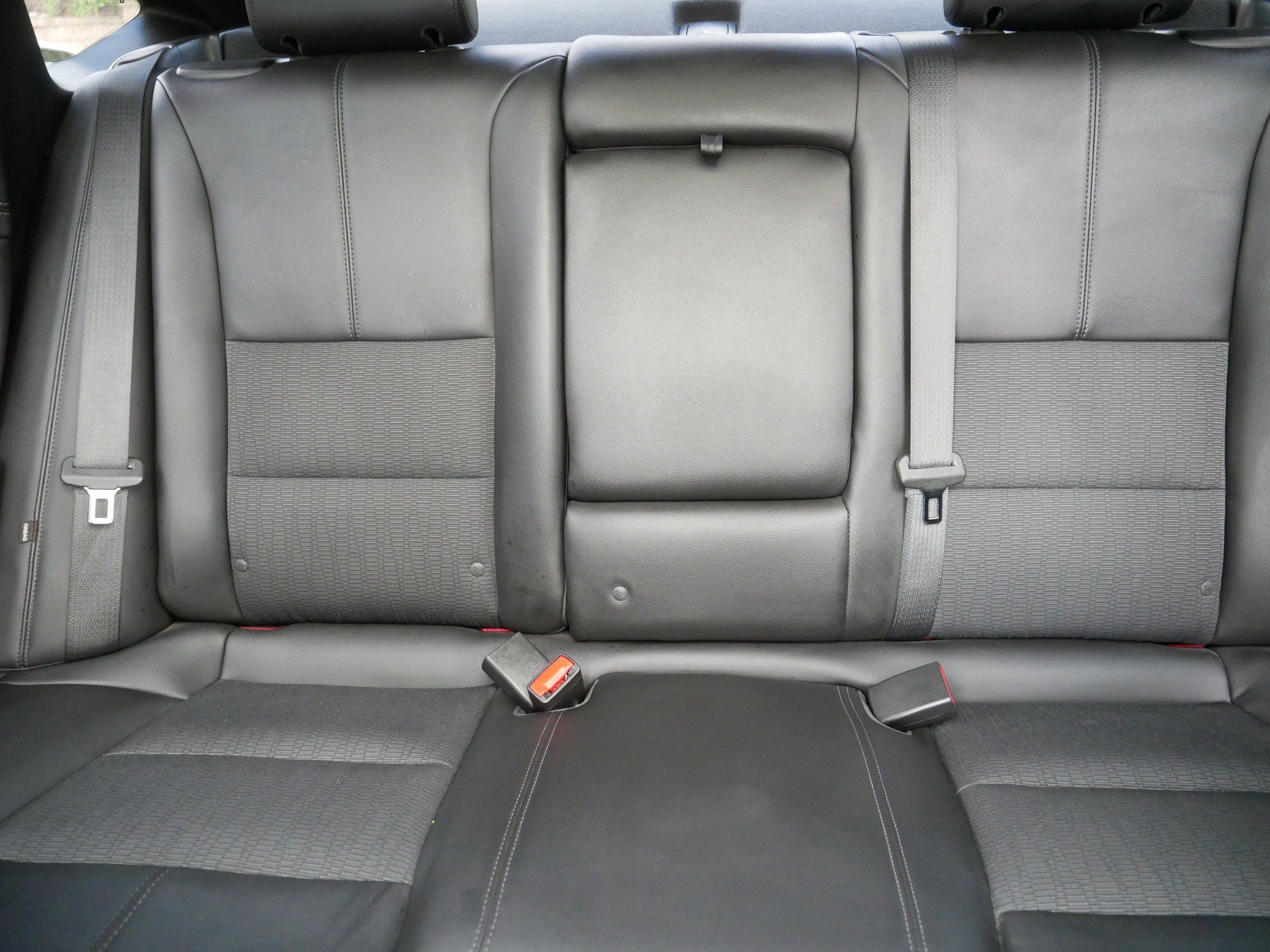 Used 2017 Chevrolet Impala LT w/ Convenience Package FWD image 13