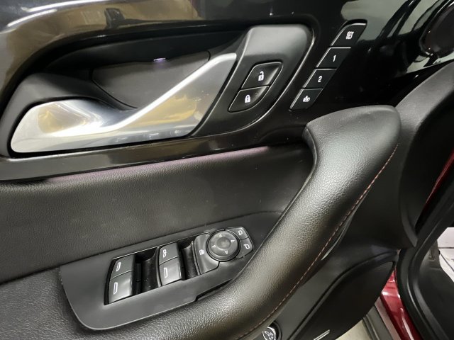 Certified 2020 Chevrolet Blazer RS AWD/4WD image 25