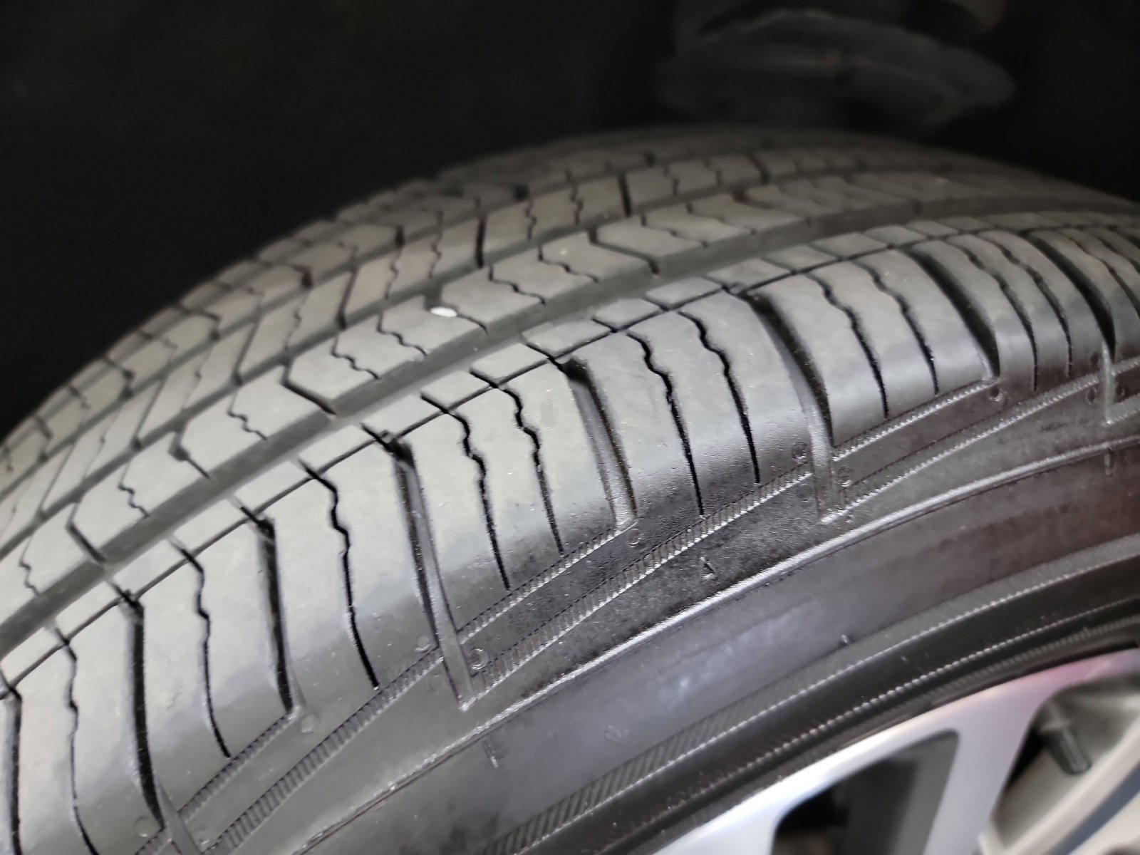 Used 2021 Ford Escape Titanium AWD/4WD image 31