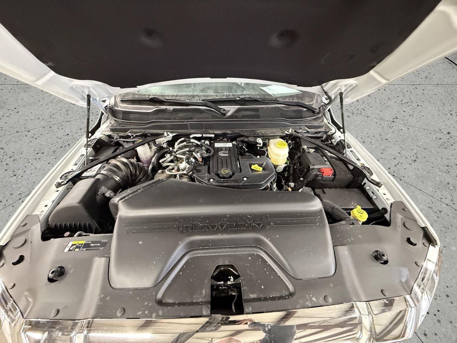 New 2026 RAM 3500 Tradesman AWD/4WD image 34