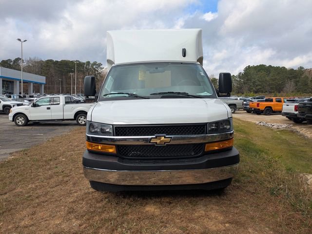 New 2025 Chevrolet Express 3500 w/ Power Convenience Package image 6