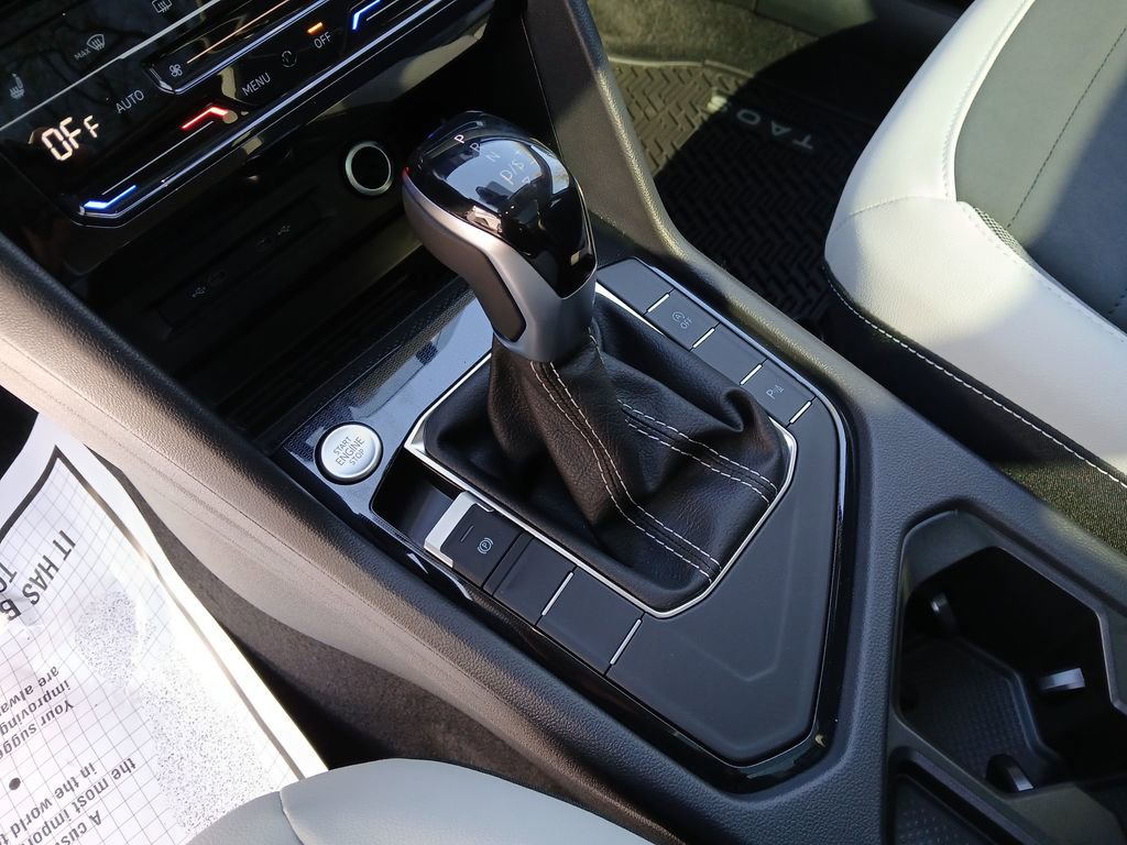 New 2026 Volkswagen Taos SE image 23