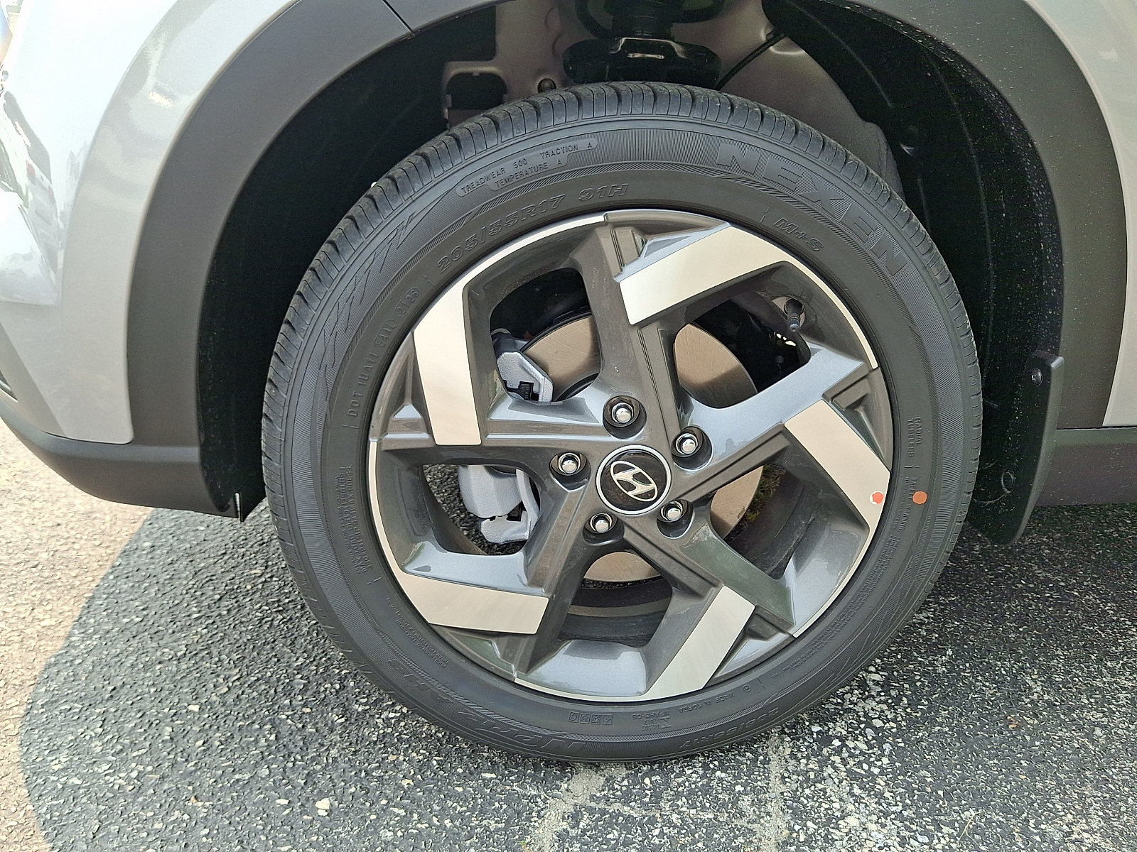 New 2026 Hyundai Venue SEL FWD image 18