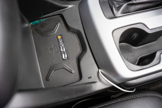 Used 2017 Chevrolet Colorado ZR2 w/ LPO, Premium Interior Package image 37