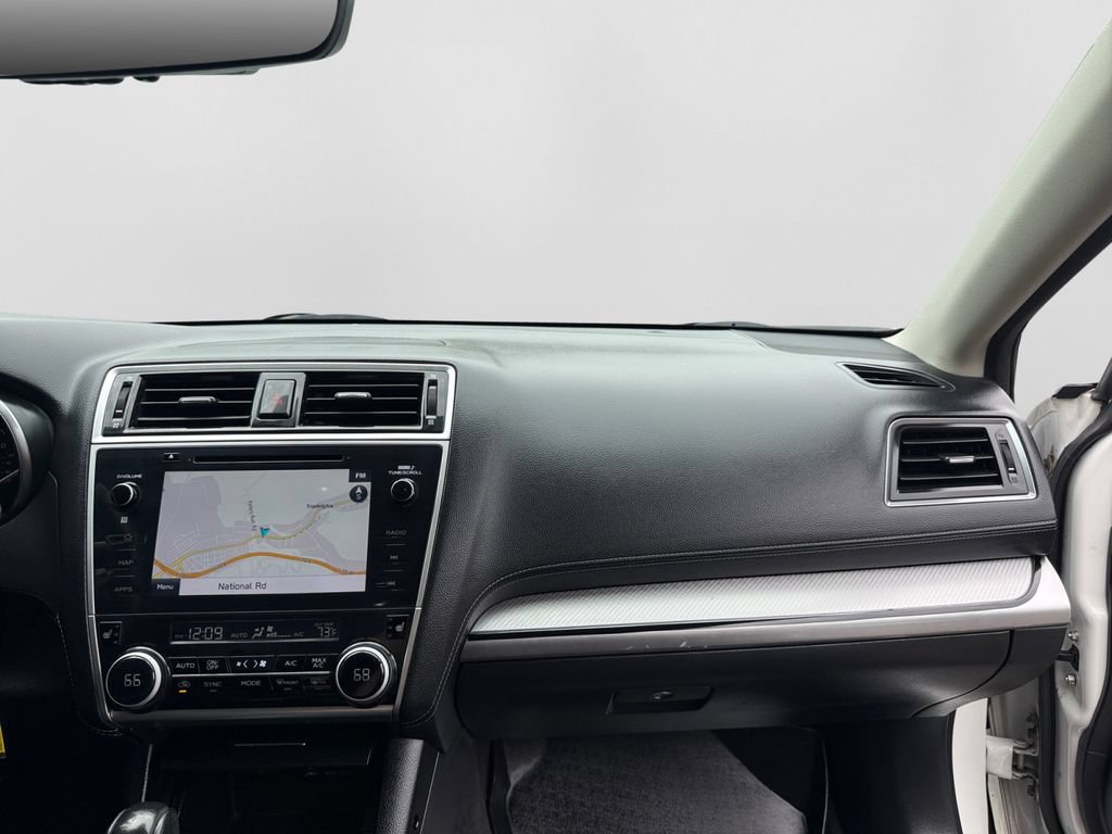 Used 2019 Subaru Outback 2.5i Premium w/ Popular Package #2 AWD/4WD image 13
