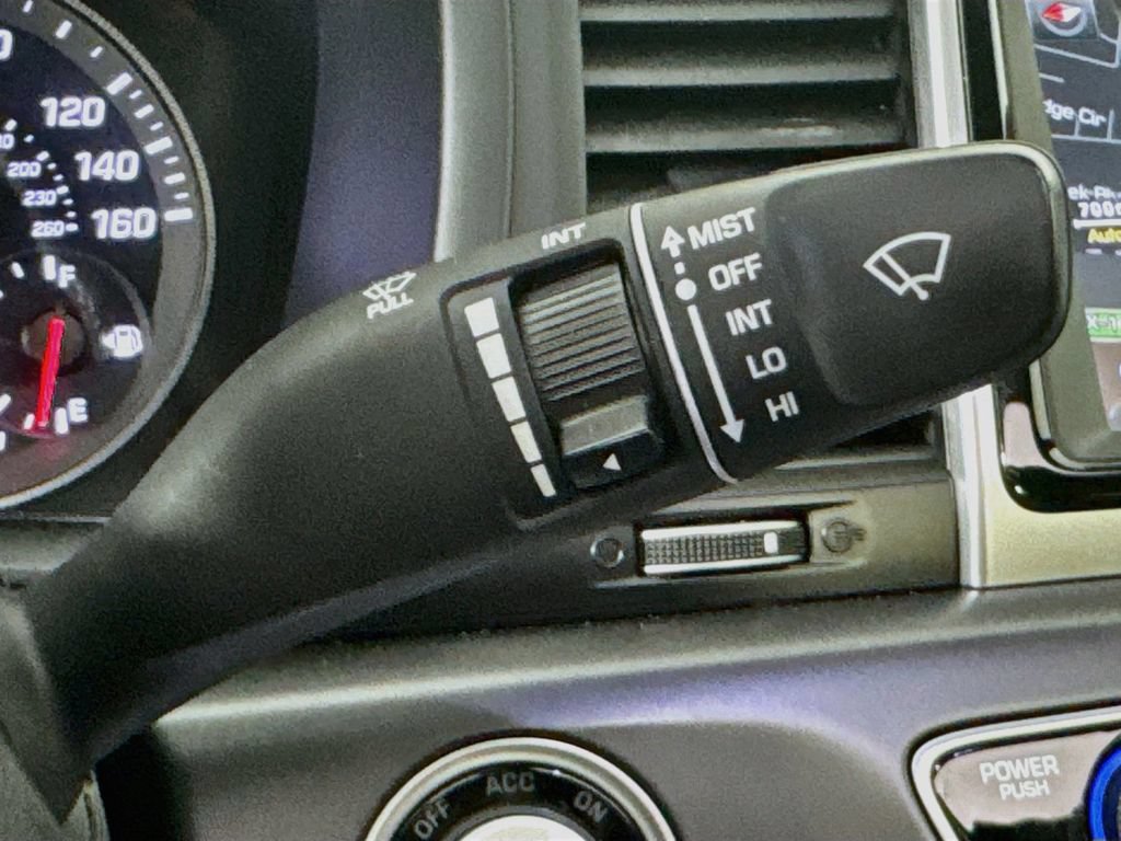 Used 2019 Hyundai Sonata Limited FWD image 14