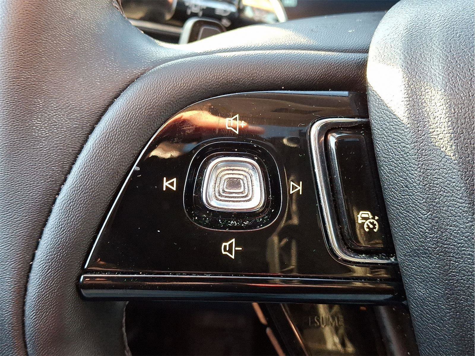 Used 2024 Lincoln Corsair AWD w/ Equipment Group 101A image 22