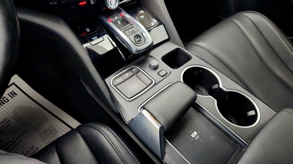 Used 2022 Acura MDX SH-AWD image 16
