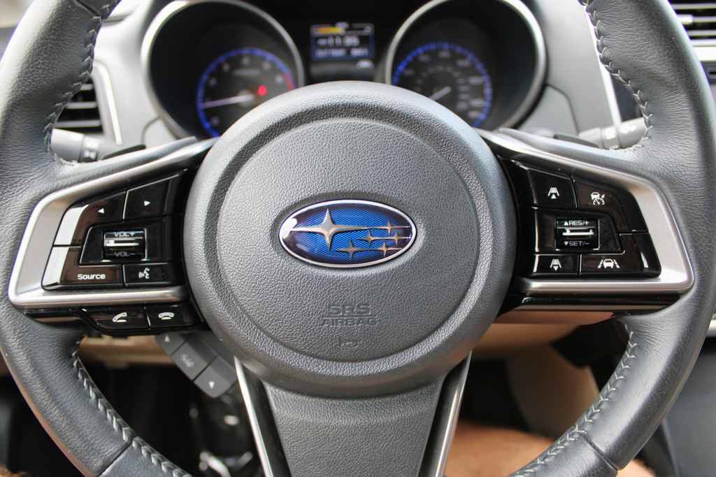 Used 2018 Subaru Outback 2.5i Limited AWD/4WD image 16