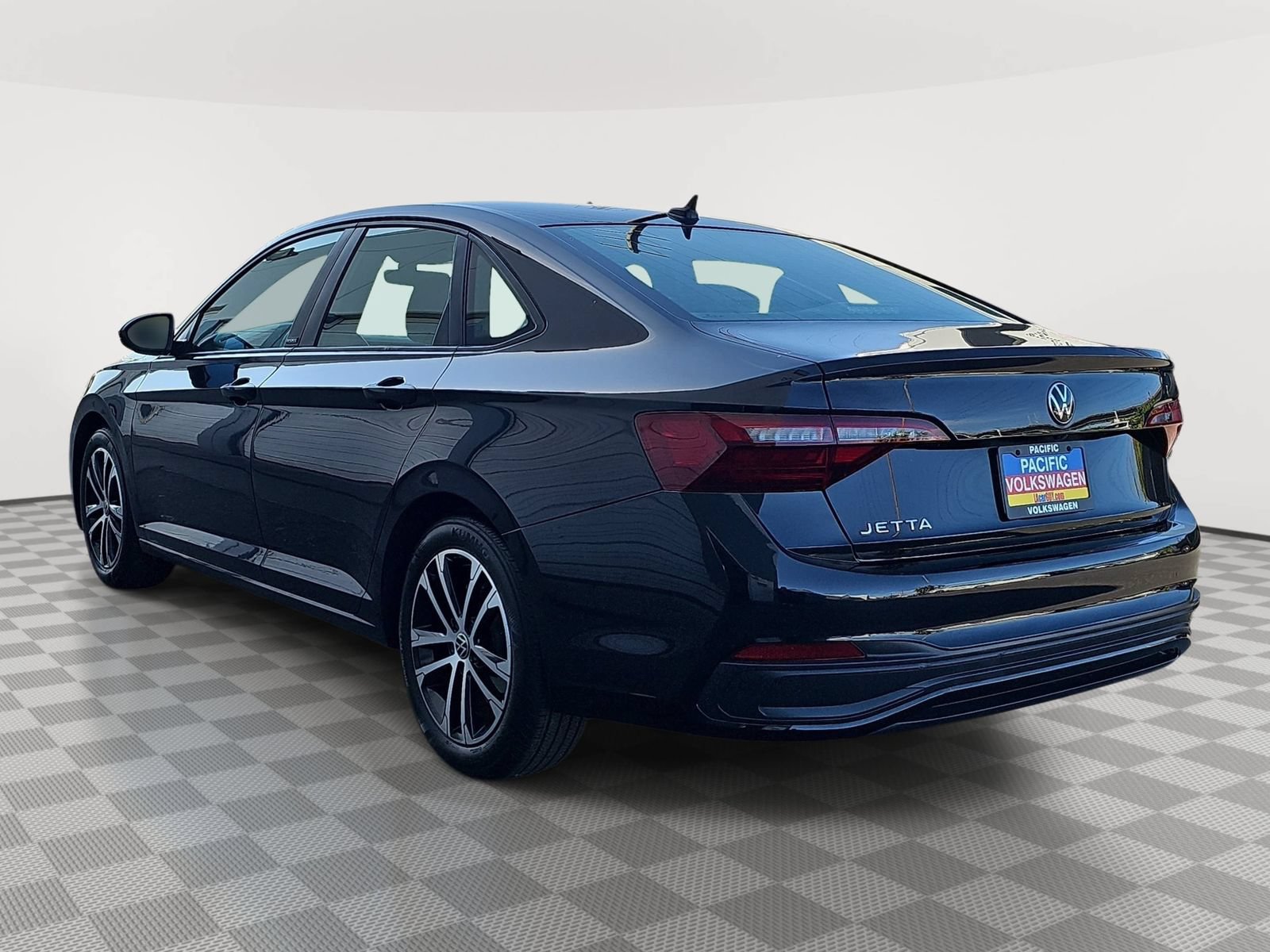 Used 2023 Volkswagen Jetta Sport FWD image 7