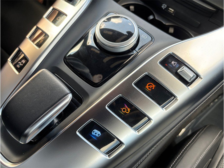 Used 2021 Mercedes-Benz AMG GT Coupe image 37