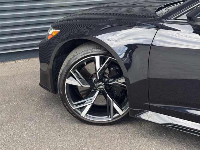 Used 2022 Audi RS 6 AWD/4WD image 12