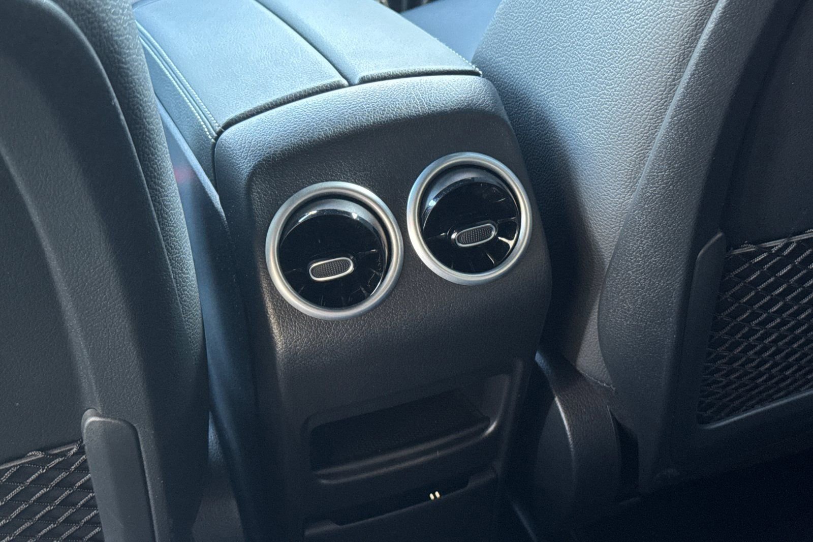 Certified 2025 Mercedes-Benz GLA 250 image 14