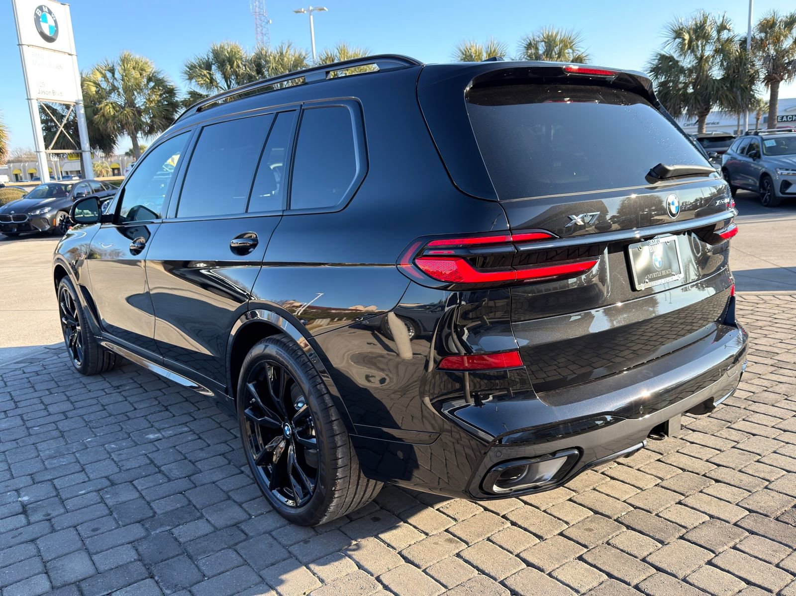 New 2026 BMW X7 xDrive40i w/ M Sport Package image 11