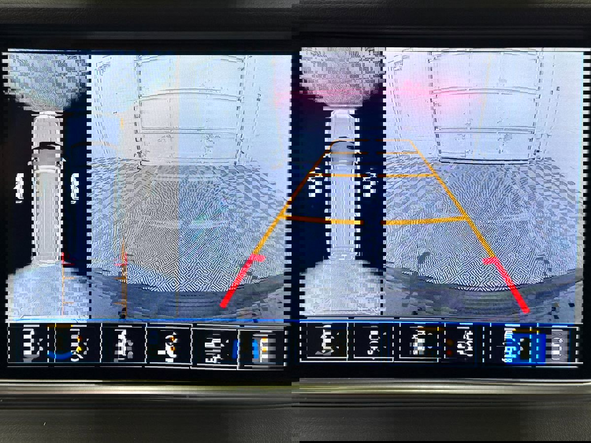 Used 2021 GMC Yukon Denali image 33