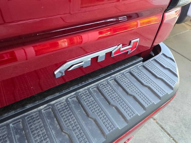 New 2026 GMC Sierra 2500 AT4 w/ AT4 Premium Plus Package AWD/4WD image 4
