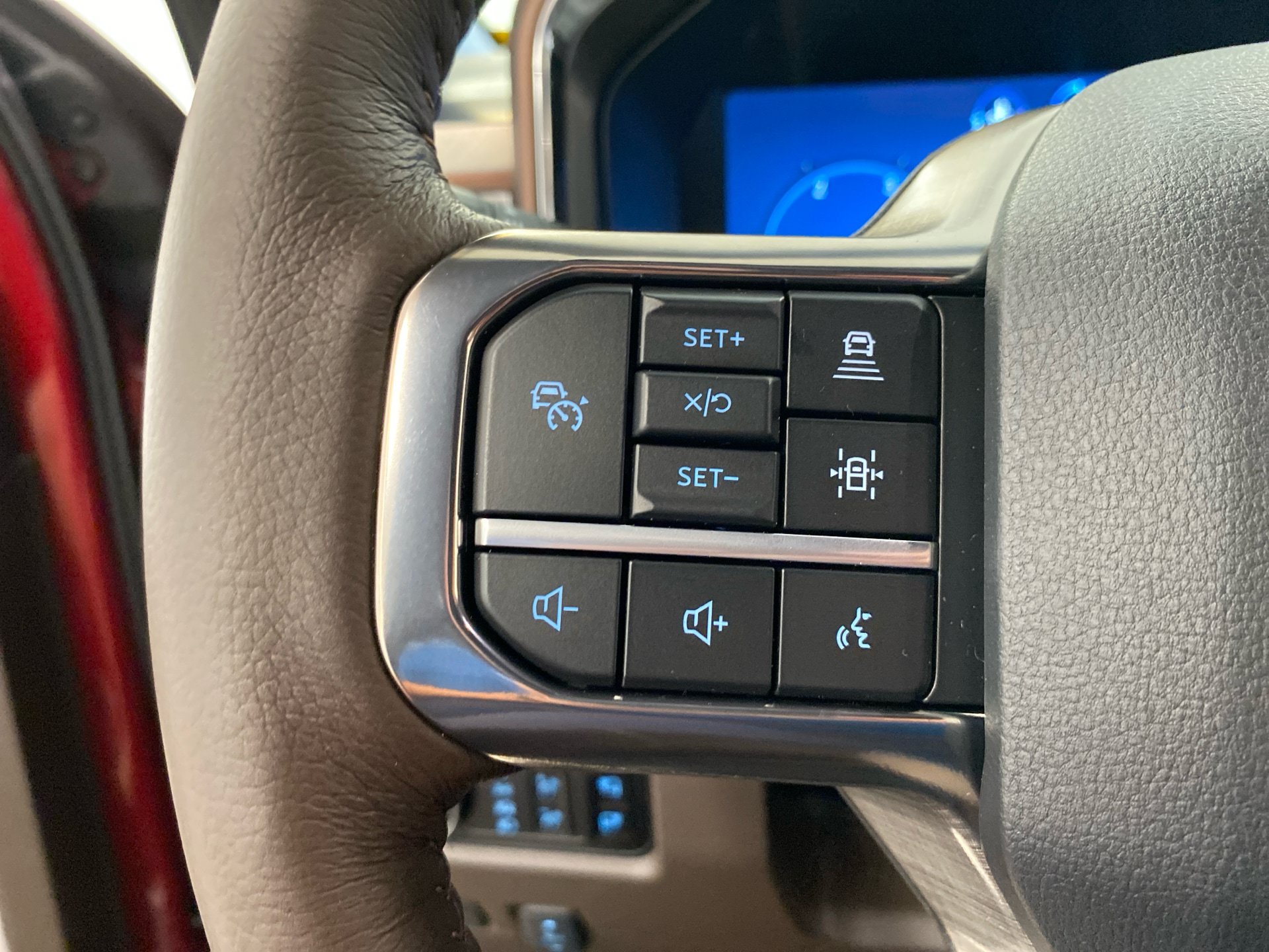 Used 2026 Ford F450 King Ranch w/ FX4 Off-Road Package AWD/4WD image 21