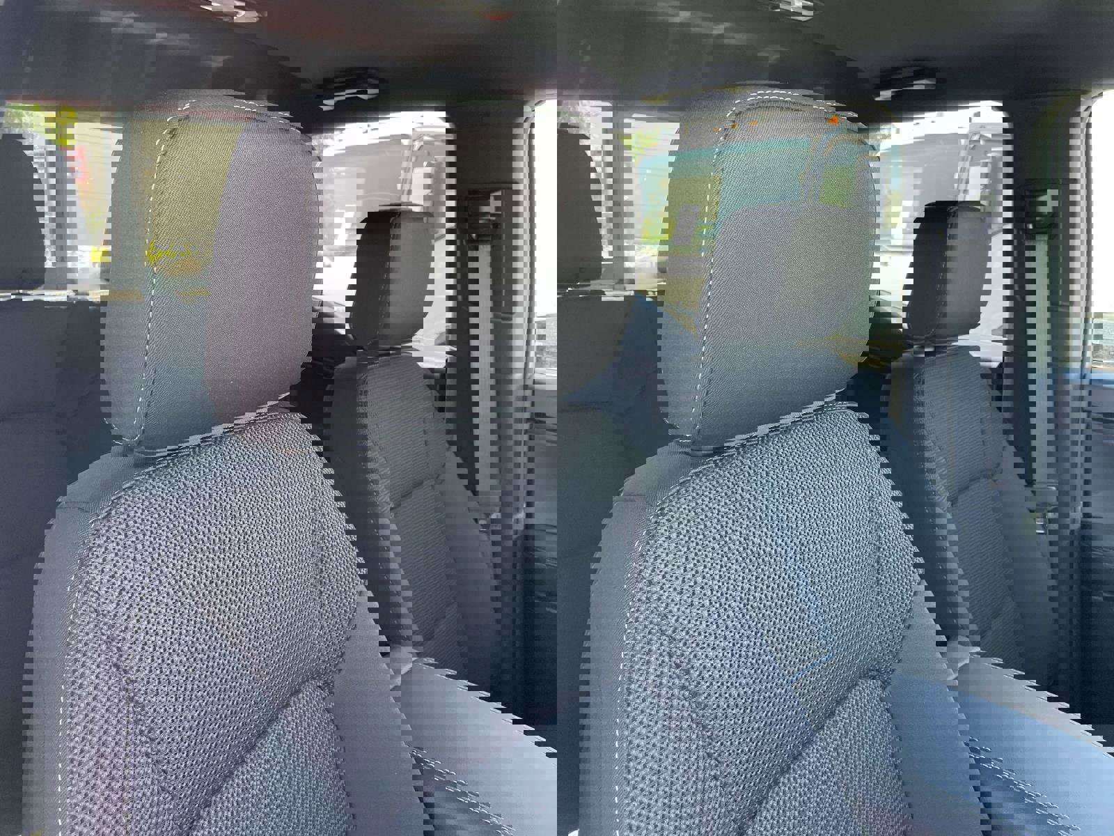 New 2026 GMC Canyon Elevation w/ Convenience Package image 28